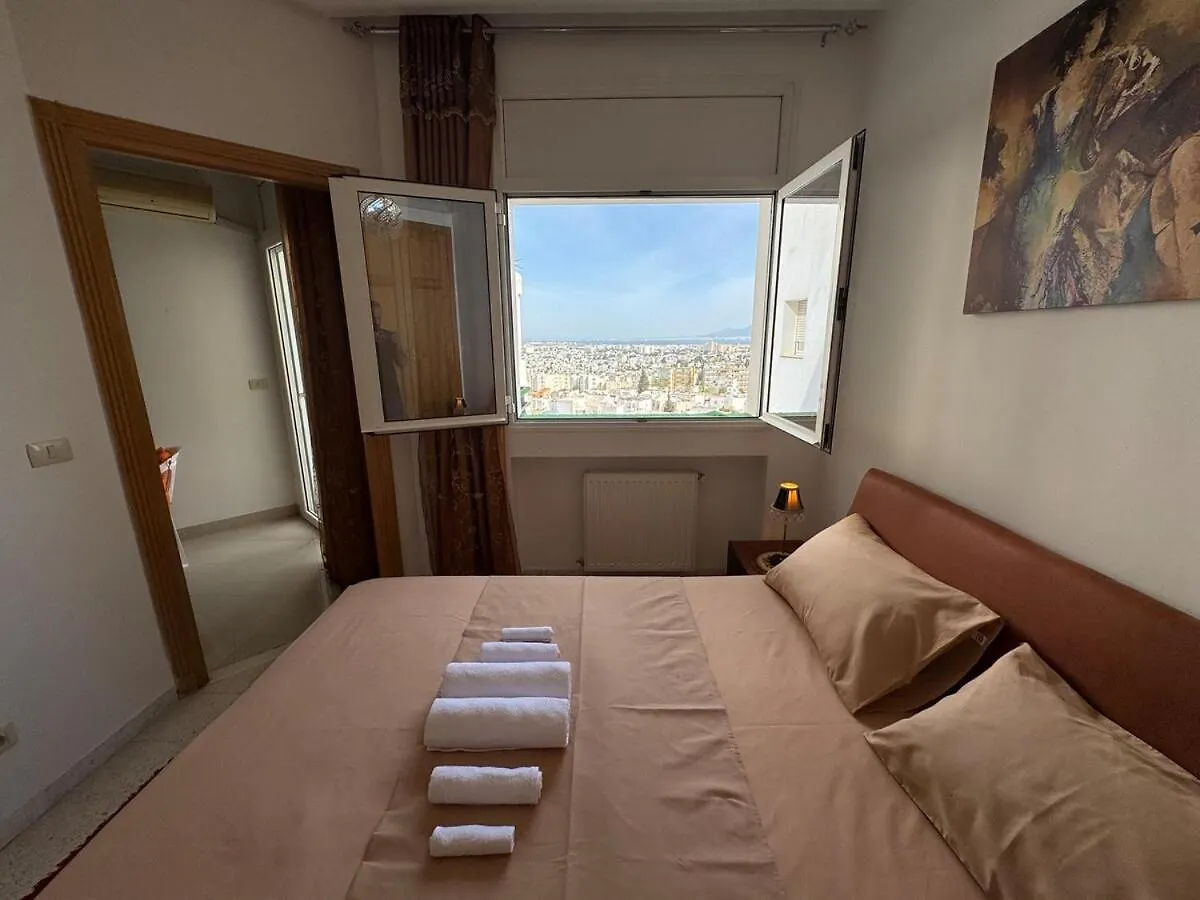 Vue Panoramique & Confort Comme Un Hotel Ariana 0*,
